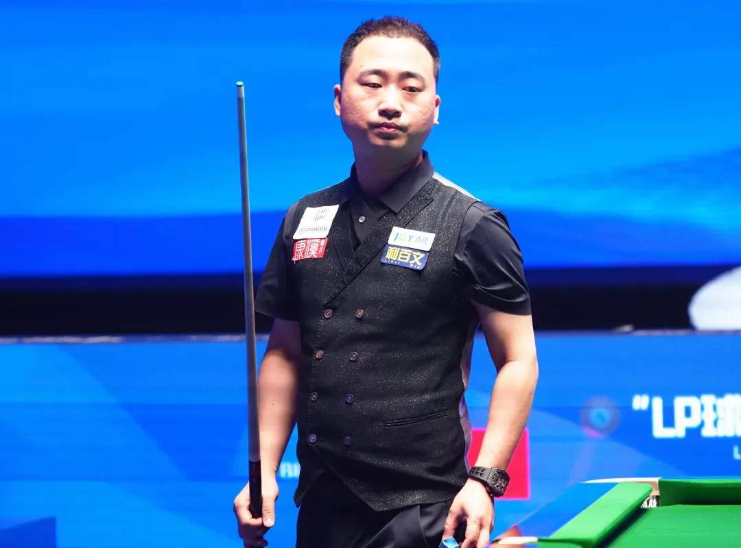 自两个方面 自两个方面